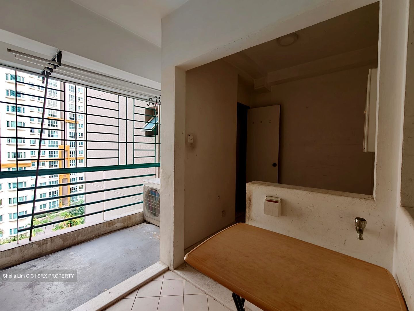 Evergreen Park (D19), Apartment #586722821
